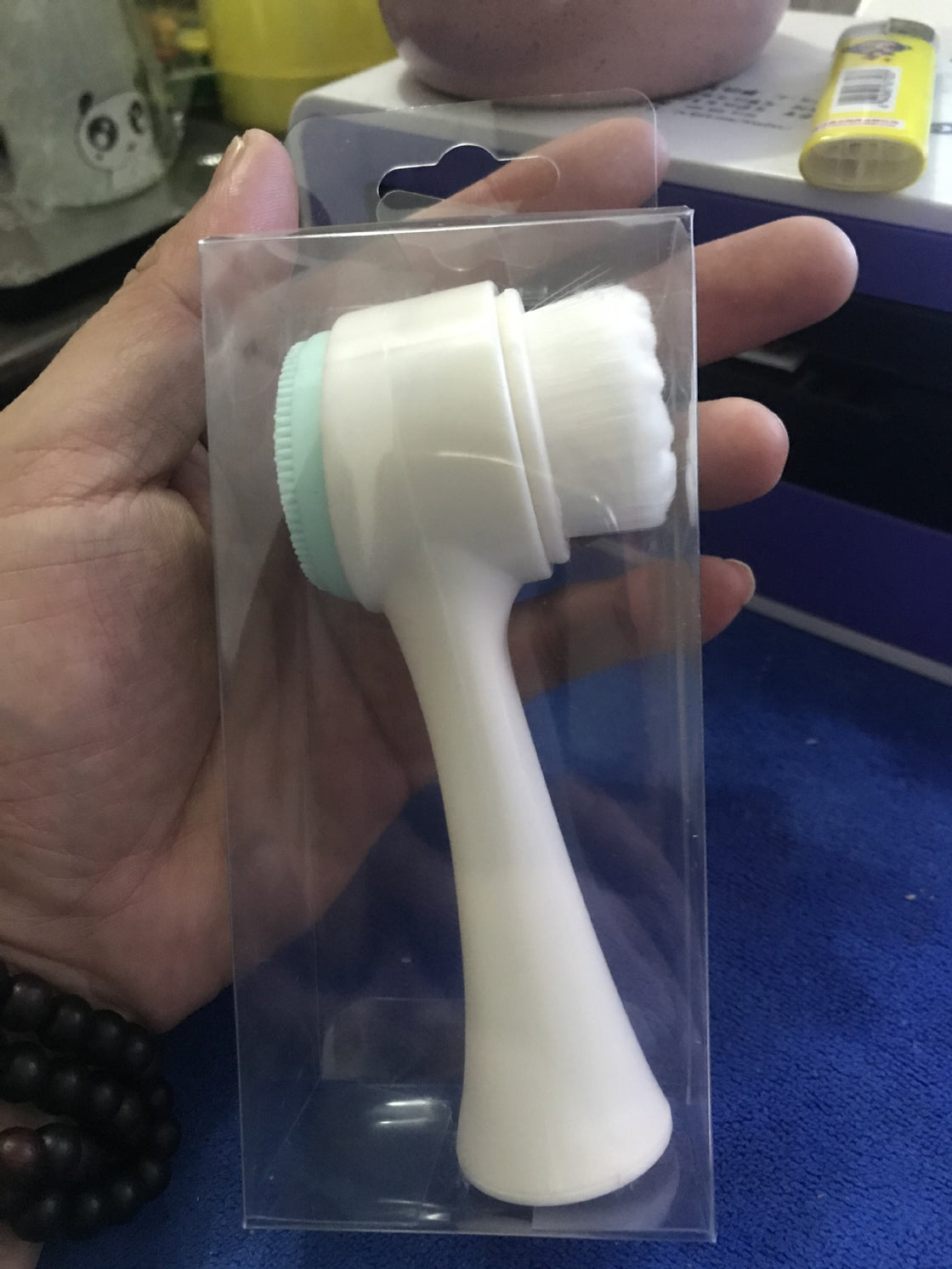 Face Cleansing Brush